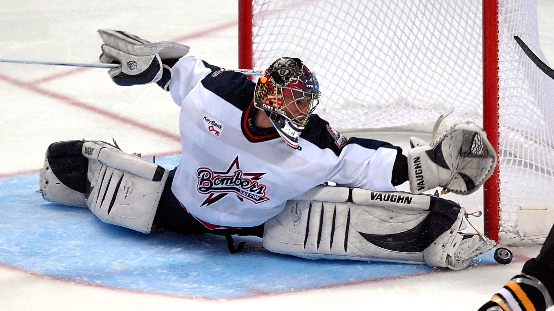 普劳德触壁瞬间领先半个身位，普劳是什么意思