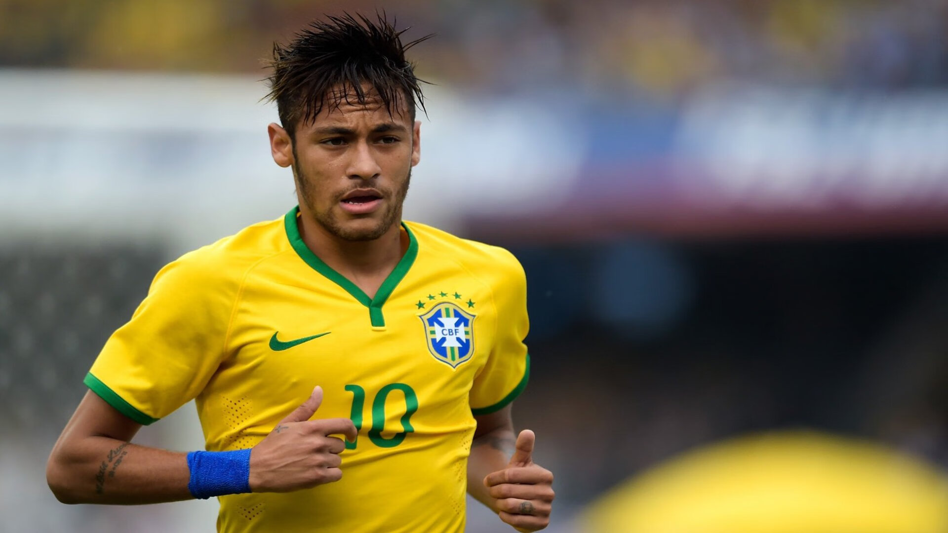 九游娱乐-安东·李恩：全黑队防线与进攻的桥梁，每次带球突破都充满威胁